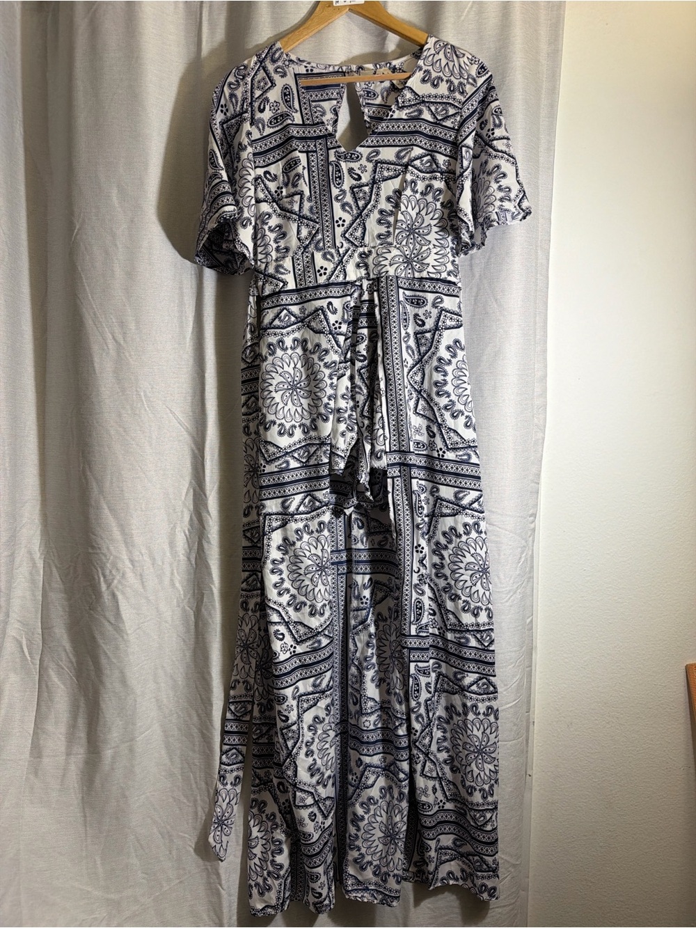 True Destiny White & Navy Paisley Overlay Romper - Picture 6 of 15